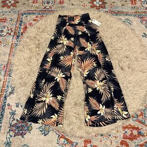 Billabong NWT beach pull on pants size large